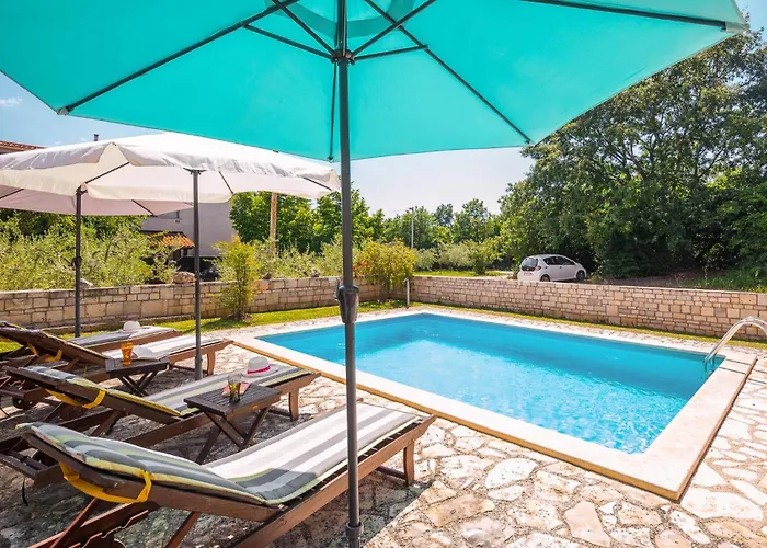 아파트 3 Bedroom Cozy In *