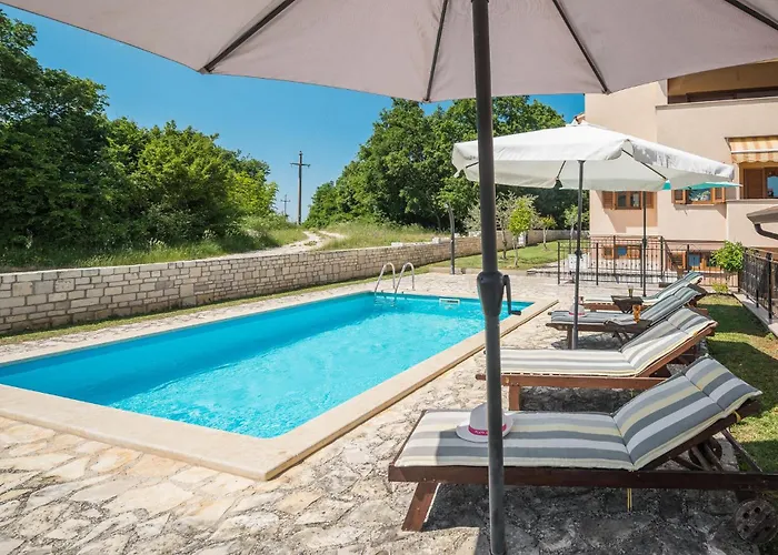 아파트 3 Bedroom Cozy In