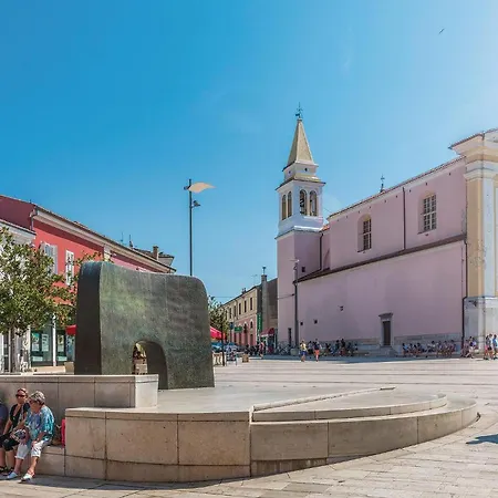 3 Bedroom Cozy In Apartamento *