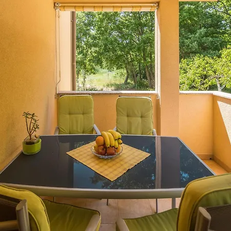Awesome In With Kitchen Apartment