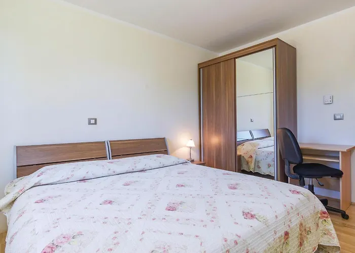 3 Bedroom Cozy In 아파트 *